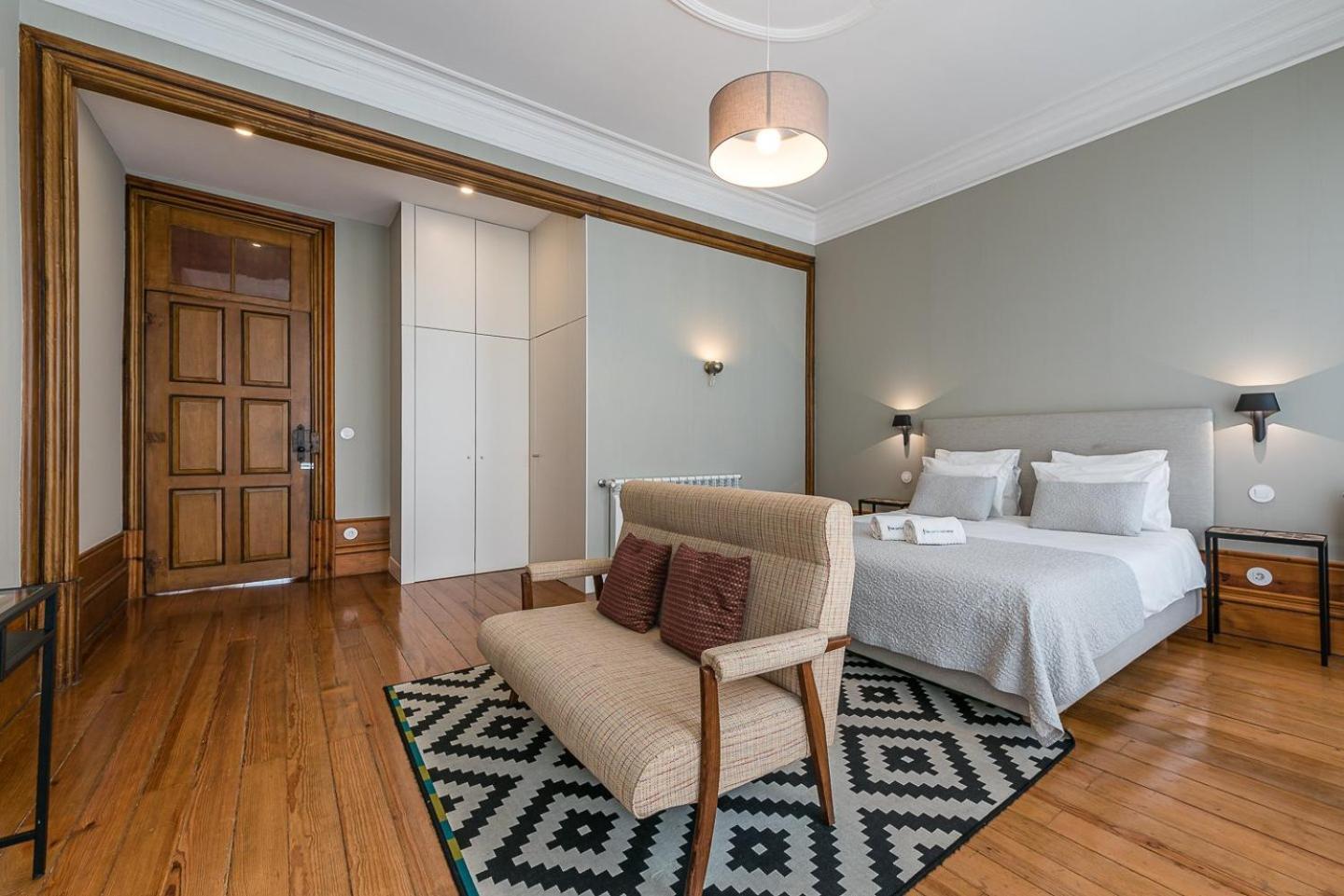 Guestready - Cedofeita Pool Suites Porto Dış mekan fotoğraf